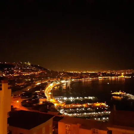 Montesantogroup Amalfi לינה וארוחת בוקר 4*