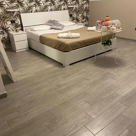 Montesantogroup Amalfi נאפולי